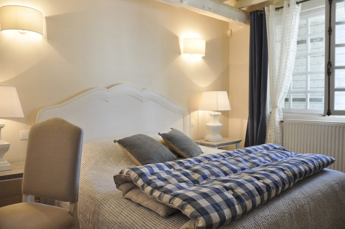 Suite AA - Adrienne - Mas Le 7